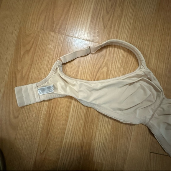 Wacoal 85276 Awareness Full Figure Seamless Wire Free Bra 40D - Picture 4 of 5